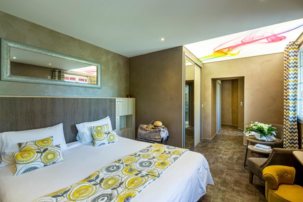 Logis Hotel Beau Site Loubaresse  Bagian luar foto