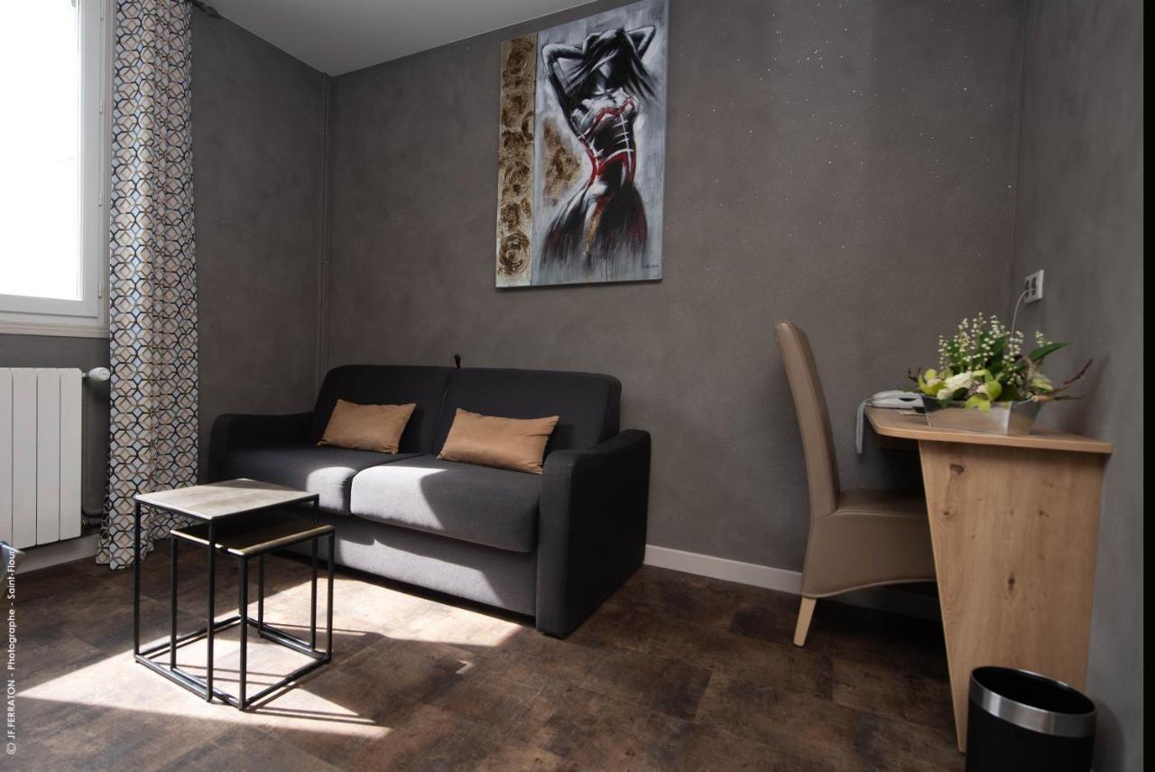 Logis Hotel Beau Site Loubaresse  Bagian luar foto